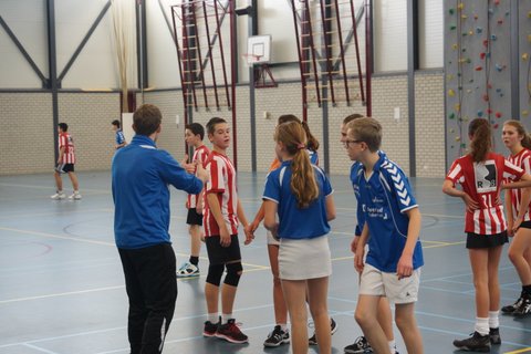 Korfbal C2  29 november-008.JPG